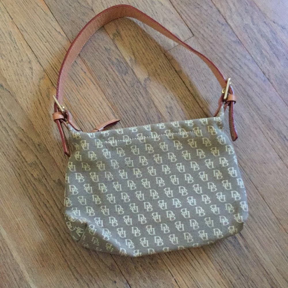 Authentic Used Dooney and Bourke bag vintageDBlogo